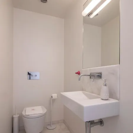 アパート Castelo Superior Two Bedroom By Les Deux Mariettes リスボン