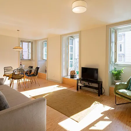 Castelo Superior Two Bedroom By Les Deux Mariettes Apartment *