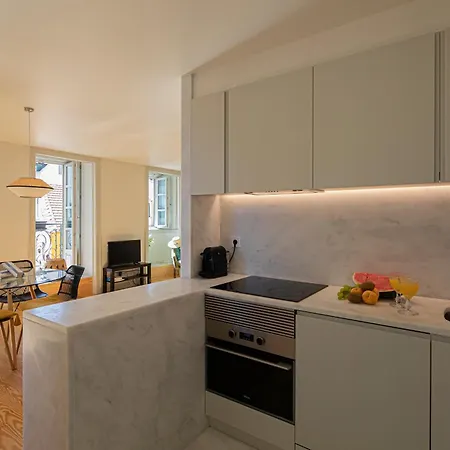 Castelo Superior Two Bedroom By Les Deux Mariettes Apartment Lisbon