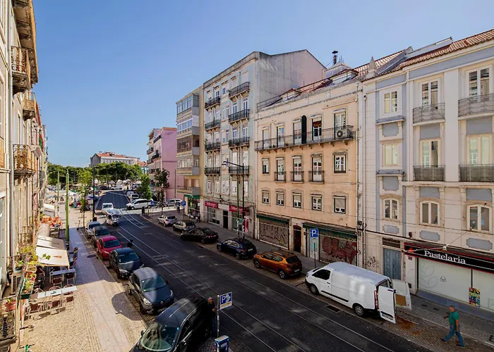 Апартаменти Castelo Superior Two Bedroom By Les Deux Mariettes Лісабон